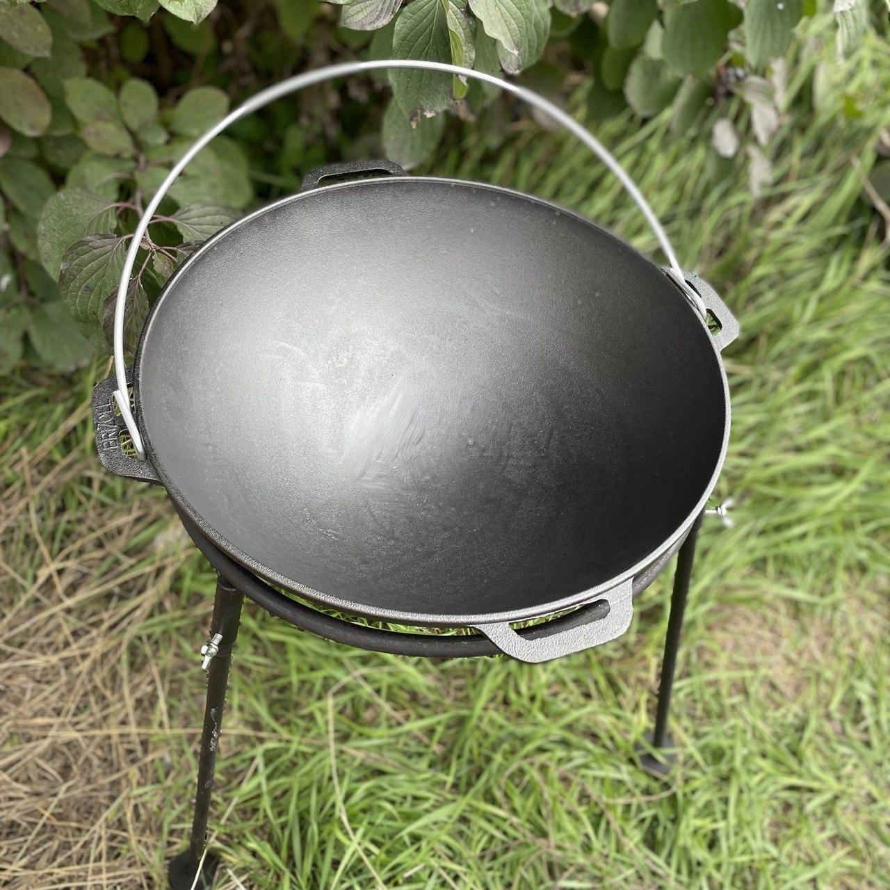 Portable Asian Cooking Pot Cast Iron Backyard Cooking Pot 10L Cauldron with Hanging Handle for Campfire Cooking Camping Gift