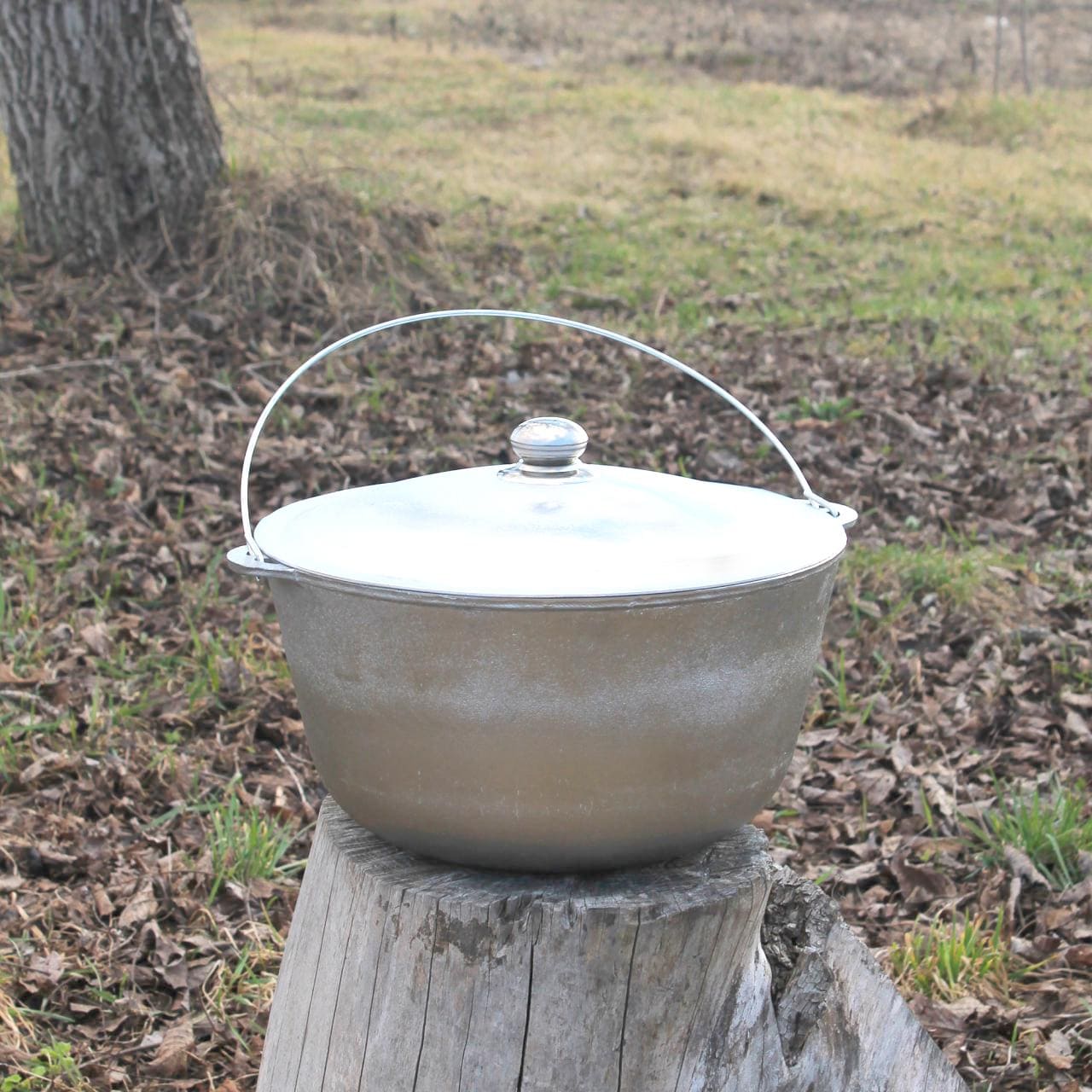 Lightweight Outdoor Cooking Pot 10L Aluminum Camping Pot with Hanging Handle Durable Aluminum Campfire Kettle Gift for Him